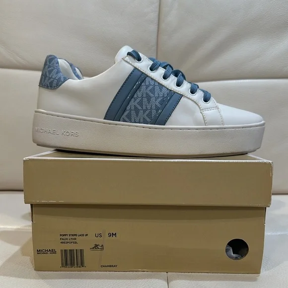 Michael Kors Poppy Leather and Logo Stripe Sneaker in Size 8.5 with Box - Picture 9 of 11